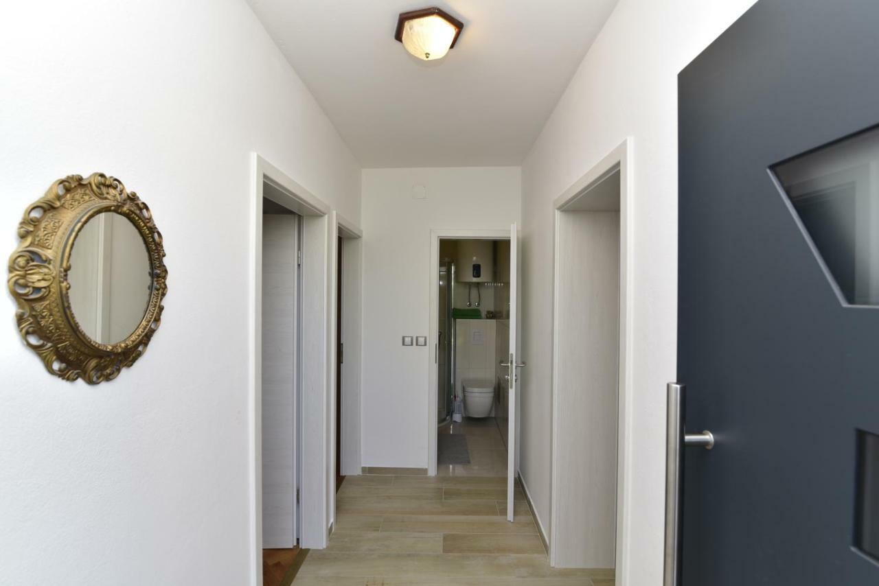 Apartments Matthew & Oscar Porat  Exterior foto
